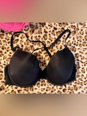 PINK Victoria's Secret Black Strapless T-Shirt Bra